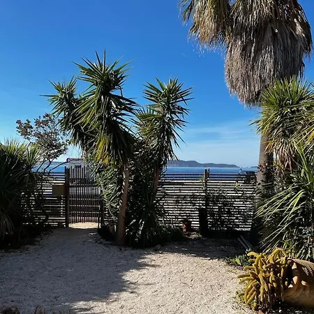Holiday home Almanarre Plage, Beach House